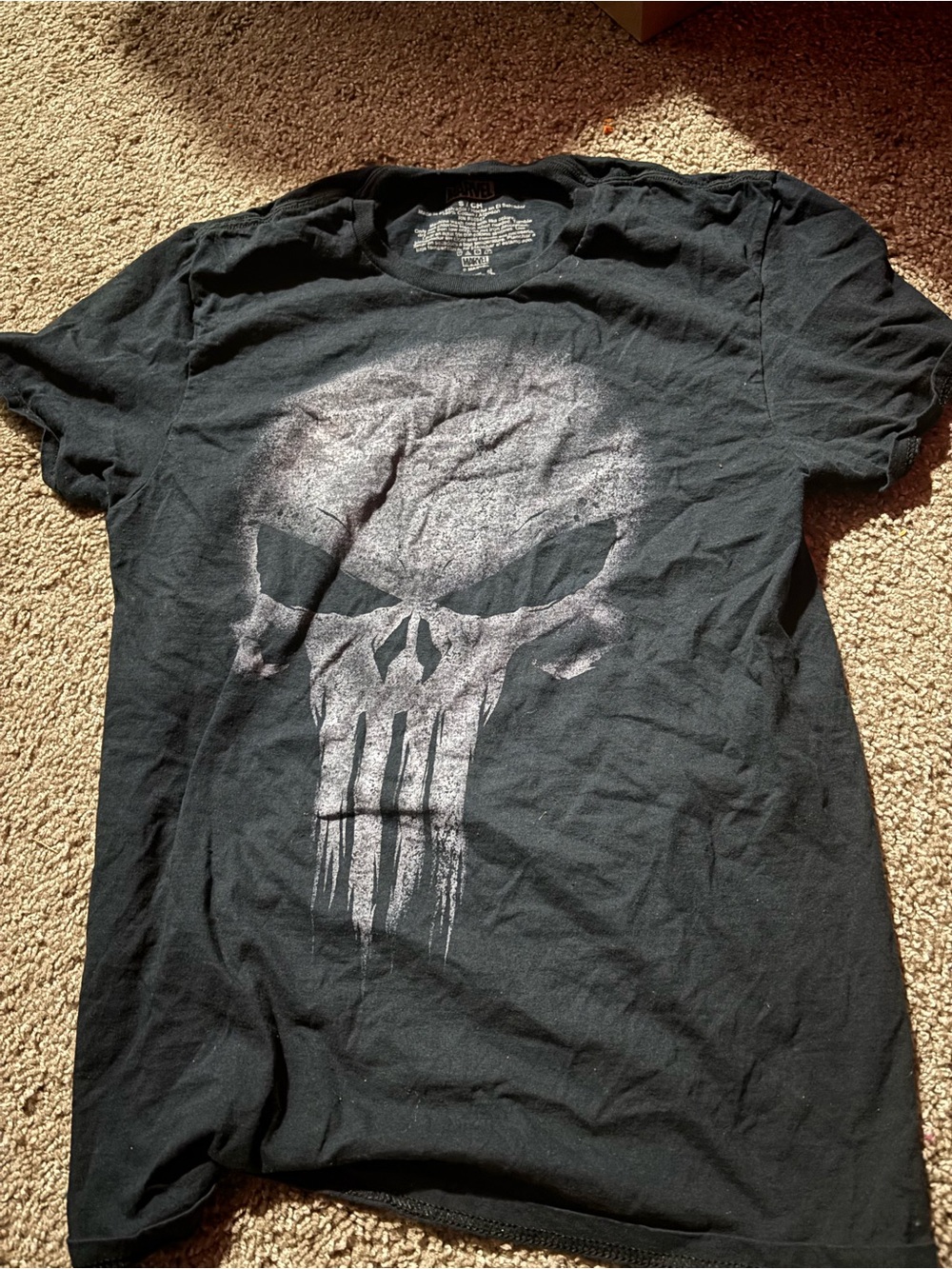 Marvel Men’s Black Short-Sleeve Tee with Gray punisher Skull Graphic